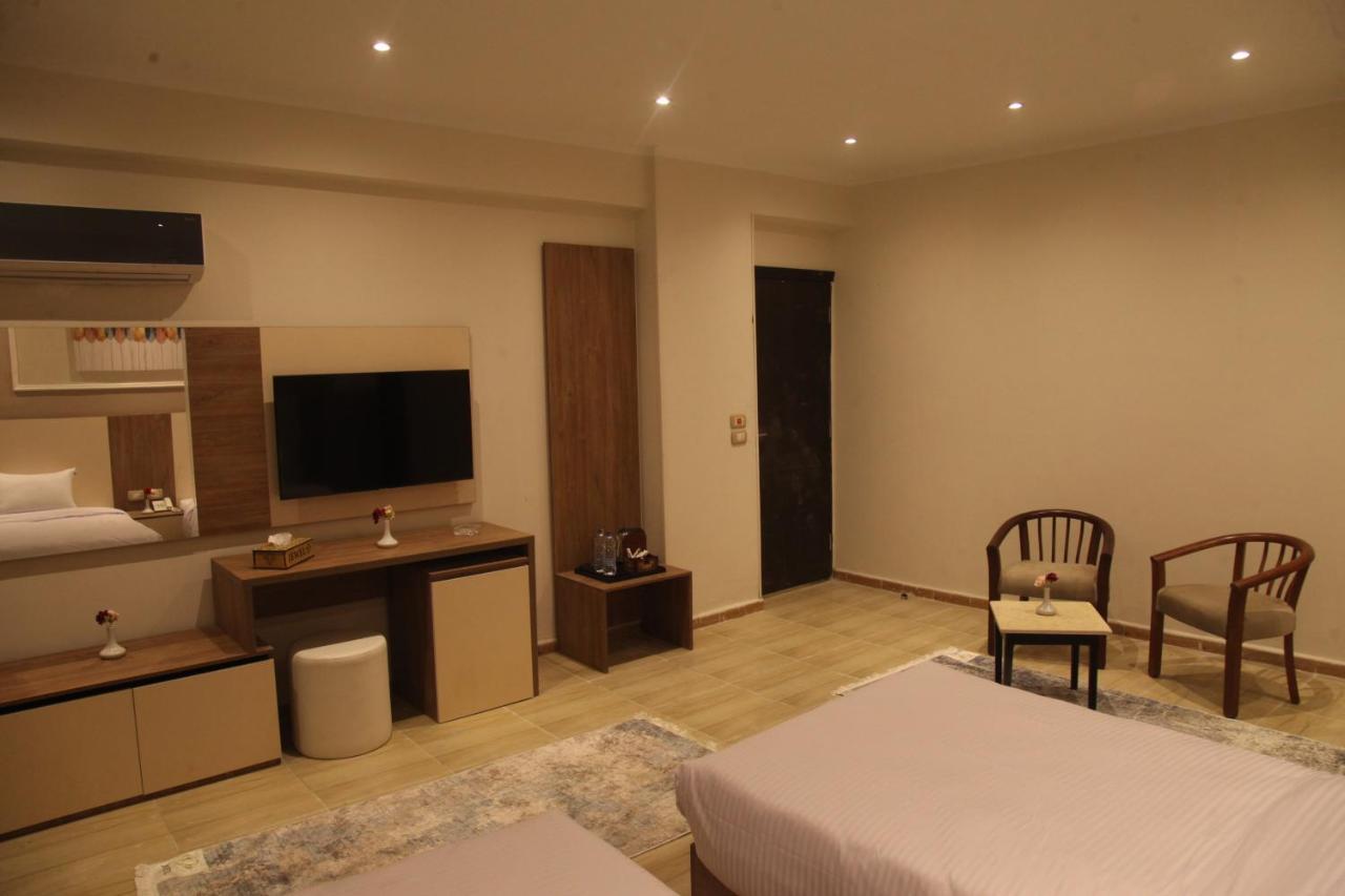 Jewel Assiut Hotel Exterior foto